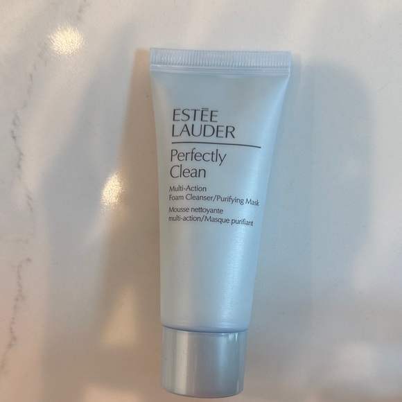 Estee Lauder Other - Estee Lauder Perfectly Clean Foam Cleanser - Light Silver White